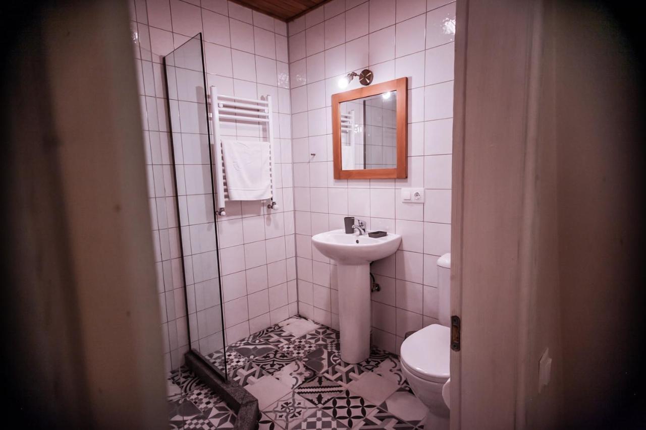 Latour Mestia Bagian luar foto